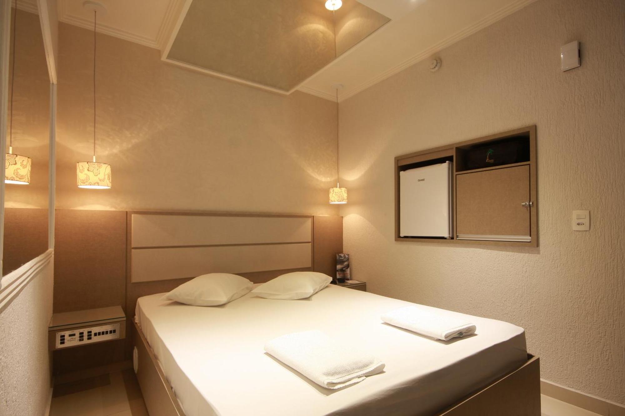 Hotel Coqueiros 6 Carapicuíba Eksteriør billede